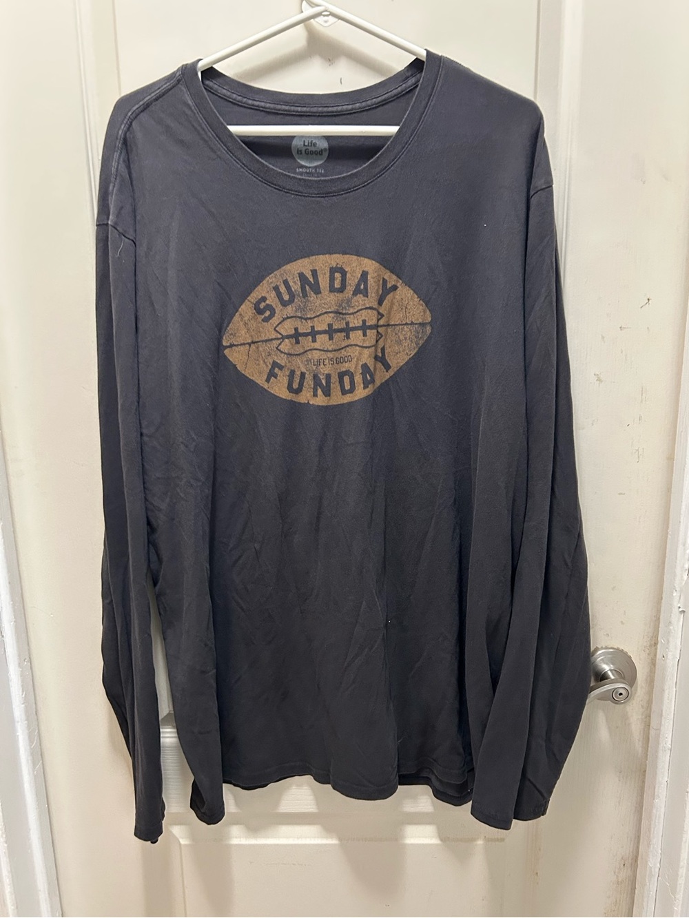 Sunday Funday Long-Sleeve Graphic Tee - Black